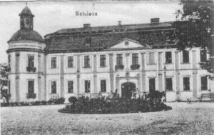 CHAŁUPKI, Fasada płn. zamku 1908 r. (pocztówka, zb. P. Siemko)