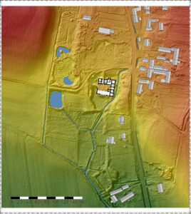 SŁUPICE zamek otoczeniu fosy i wałów i folwarku (na pn.) na numerycznym modelu terenu, oprac. Piotr Błoniewski