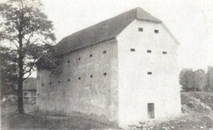 ZIEMIĘCICE, spichlerz, dawny zamek w 1. połowie lat 60-tych XX wieku (wg KZS)