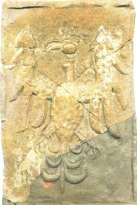 WODZISŁAW ŚLĄSKI, kafel z pieca znaleziony w czasie wykopalisk na terenie dawnego zamku (za: FURMANEK, KULPA 1998)