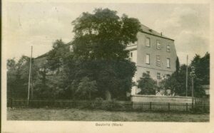 Bytnica (pow. Krosno Odrzańskie), pałac (d. dwór), widok od północnego zachodu z I połowy XX wieku, pocztówka z epoki