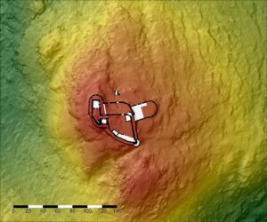 CHOJNIK, zamek na numerycznym modelu terenu (oprac. P. Błoniewski)