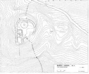 BARDO, st. 3, plan warstwicowy zamku na Górze Kalwarii (BOGUSZAWICZ 2010, ryc. 128, s. 193)