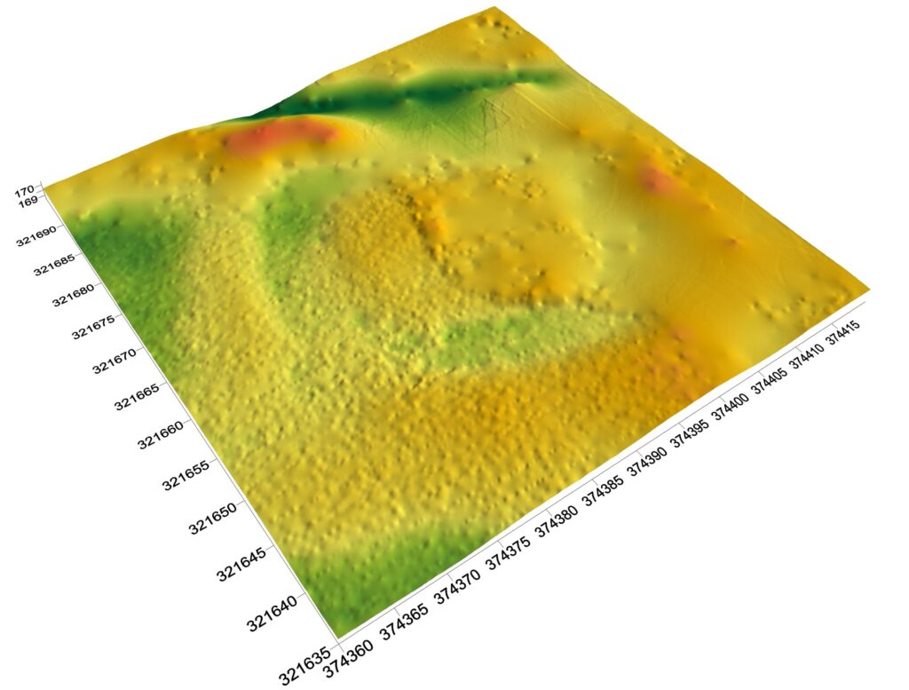 KOWALÓW, cieniowany model reliefu stanowiska (oprac. M. Legut-Pintal, P. Rajski, Katalog Zamków i Dworów Obronnych Śląska [https://zamki.pwr.edu.pl/]. Licencja: CC BY-SA 4.0 [https://creativecommons.org/licenses/by-nc/4.0/])