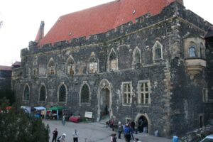 Grodziec, budynek pałacowy, stan 2008 r.