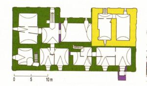 WILKÓW WIELKI, rzut piwnic z rozwarstwieniem chronologicznym murów: żółty – mury z XV w.; zielony – mury z 2 poł. XVI w., przerys. U. Bereś wg badań E. Różyckiej-Rozpędowskiej (Wagner 2019, s. 884)