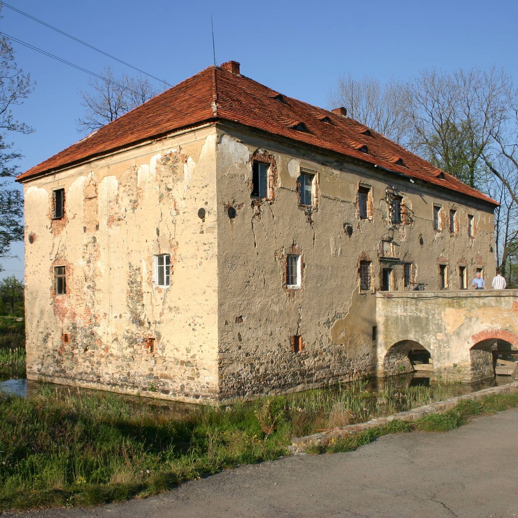 BĘDKOWICE, widok od strony płd.-zach., stan