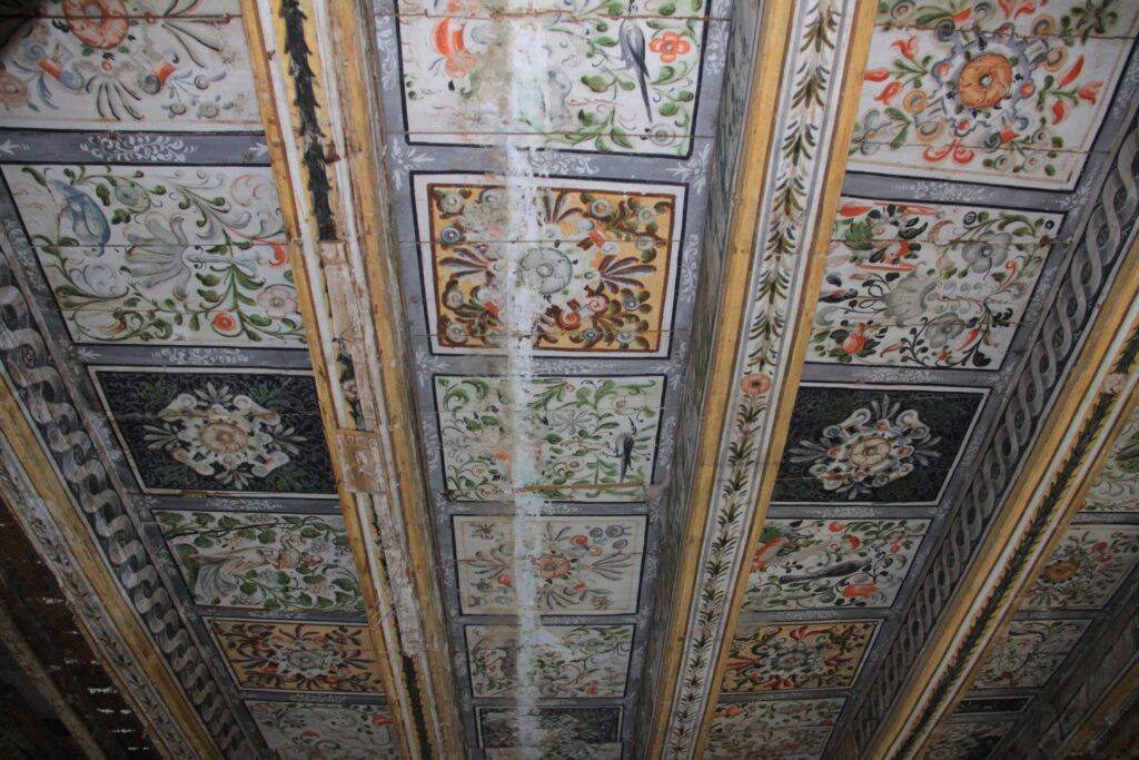 PIOTROWICE NYSKIE, strop na izbą reprezentacyjną na I piętrze (fot. A Gryglewska)