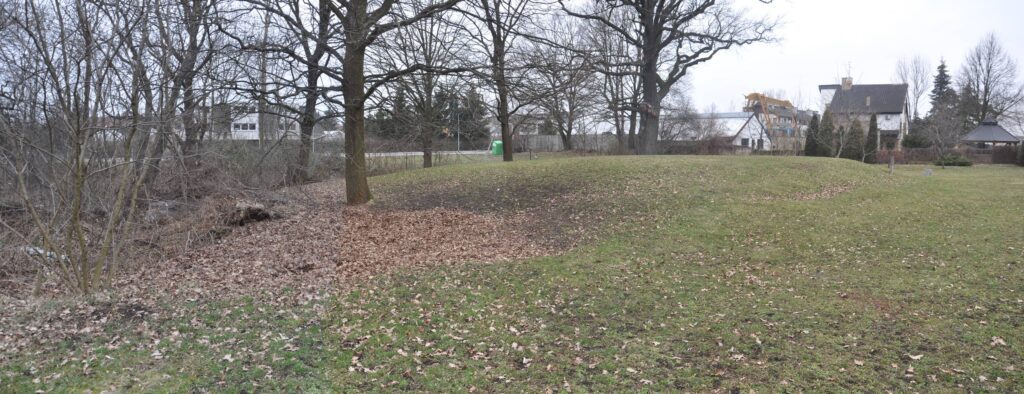 BIELANY WROCŁAWSKIE, widok dworu od strony południowej (fot. D. Nowakowski)