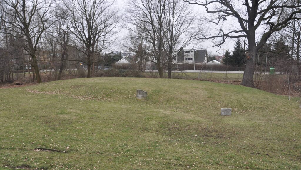 BIELANY WROCŁAWSKIE, widok dworu od strony wschodniej (fot. D. Nowakowski)