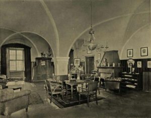 CHOBIENIA. wnętrze męskiego salonu wg fotografii z pocz. XX w. (za Weber 1910).