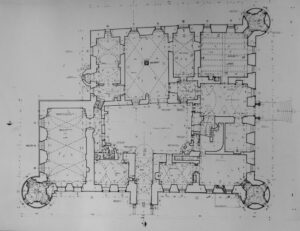 CHOBIENIA, plan dworu na poziomie parteru