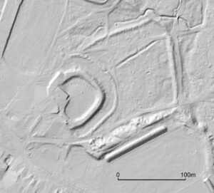 KĄTY WROCŁAWSKIE, numeryczny model reliktów zamku (https://mapy.geoportal.gov.pl/)