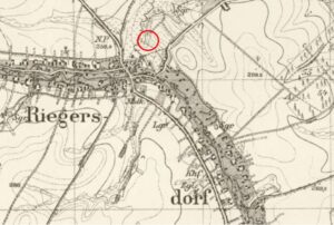 RUDZICZKA, st. 2, fragment mapy Messtischblatt nr 3301, z zaznaczoną lokalizacją stanowiska (oprac. M. Legut-Pintal, Katalog Zamków i Dworów Obronnych Śląska [https://zamki.pwr.edu.pl/]. Licencja: CC BY-NC 4.0 [https://creativecommons.org/licenses/by-nc/4.0/])