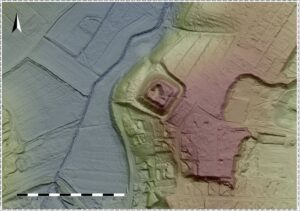 BIAŁA st. 1, model cieniowanego reliefu (shaded relief model) otoczenia grodziska (opracowanie: M. Legut-Pintal, Katalog Zamków i Dworów Obronnych Śląska [https://zamki.pwr.edu.pl/]. Licencja: CC BY-NC 4.0 [https://creativecommons.org/licenses/by-nc/4.0/])