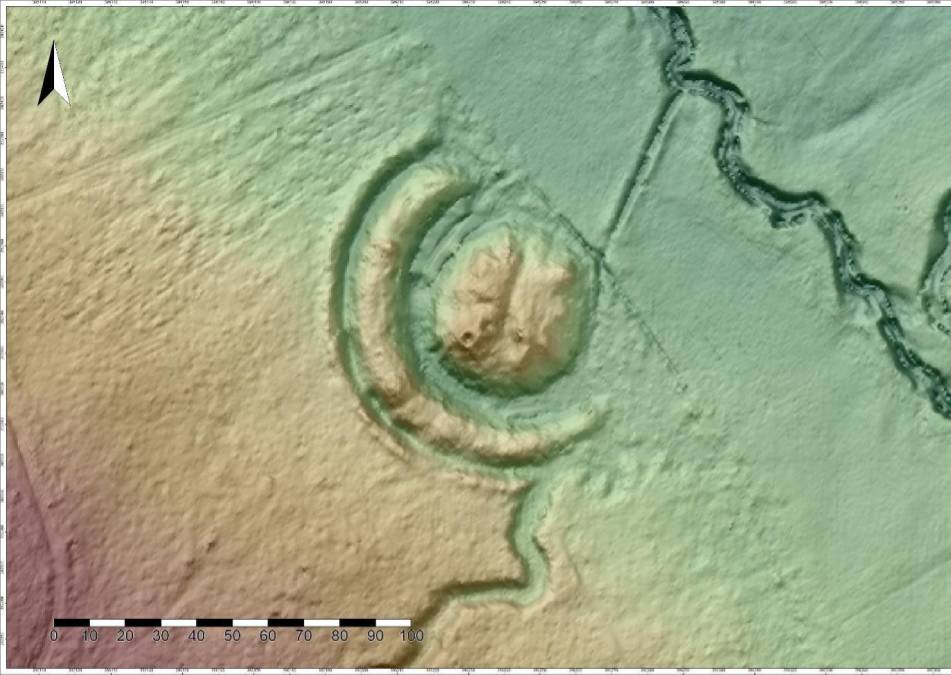 RUDZICZKA, st. 3, model cieniowanego reliefu stanowiska (oprac. M. Legut-Pintal, Katalog Zamków i Dworów Obronnych Śląska [https://zamki.pwr.edu.pl/]. Licencja: CC BY-NC 4.0 [https://creativecommons.org/licenses/by-nc/4.0/])