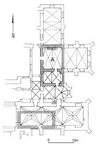 ŻAGAŃ, wschodnie skrzydło klasztoru z reliktami „książęcego domu” (A) (za: A. Kąsinowski 1999, s. 282)