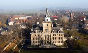 ROZTOKA, zamek w widoku od południa (fot. P. Błoniewski)