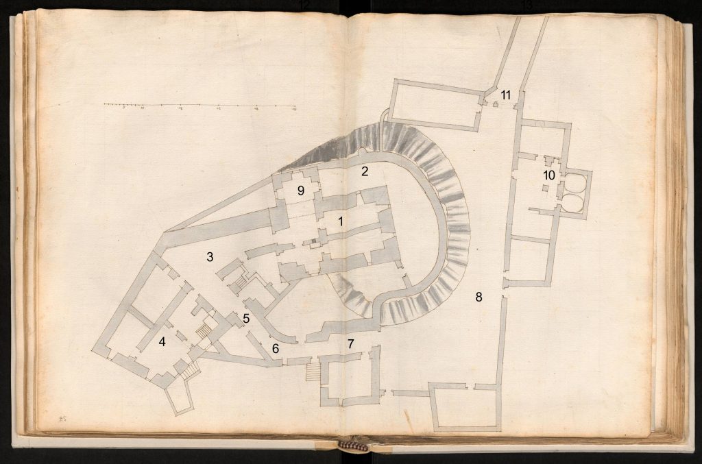 ŚWINY, Plan pomiarowy Valentina von Saebisch z ok. 1615 (zbiory Oddziału Rękopisów Biblioteki Uniwersytetu Wrocławskiego, sygn. R 939, karta nr 57): 1 – donżon, 2 – mur obronny górnego zamku, 3 – dziedziniec średniego zamku, 4 – dom na średnim zamku, 5 – brama na średni zamek, 6 – szyja bramna, 7 – budynek bramny, 8 – dolny zamek, 9 – kuchnia, 10 – browar, 11 – brama wjazdowa na dolny zamek